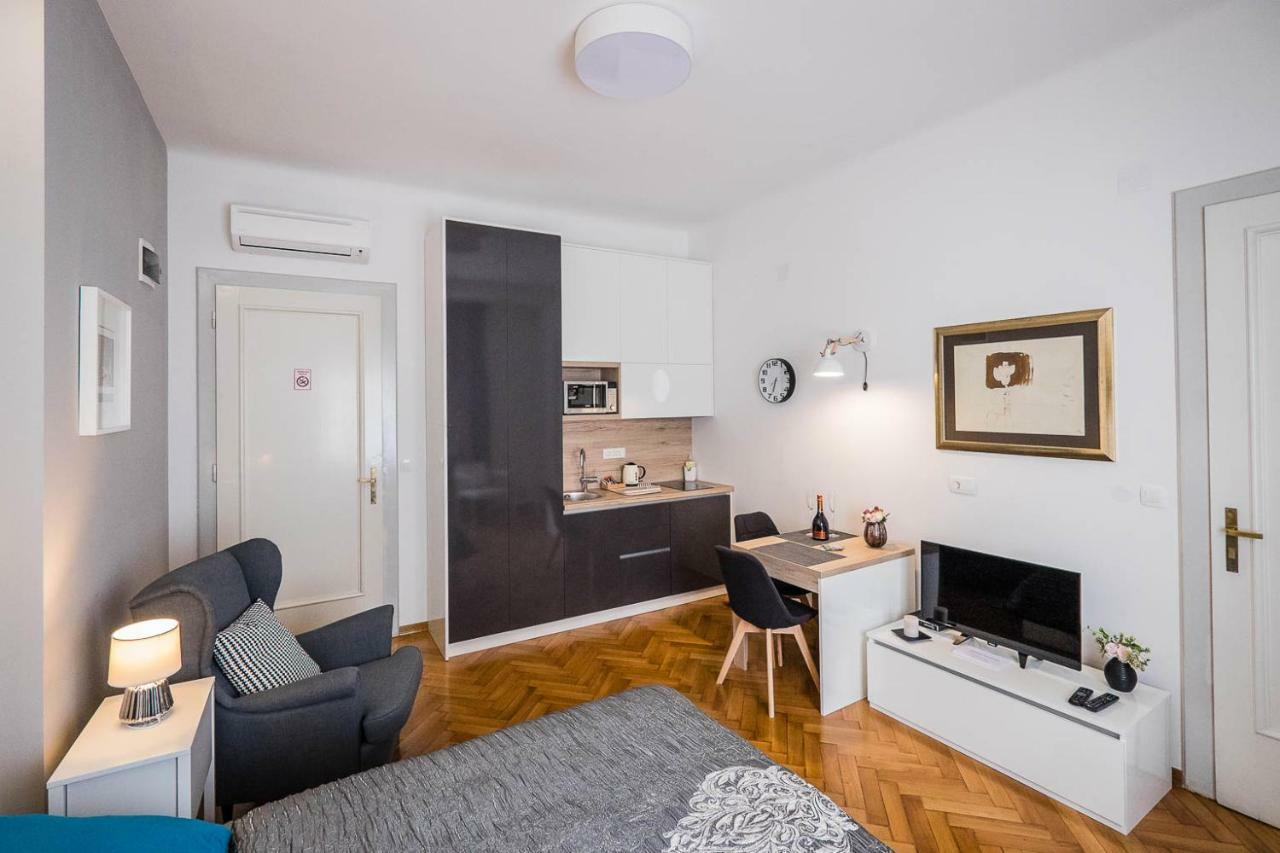 Caelestis Luxury Studio Zagreb Buitenkant foto